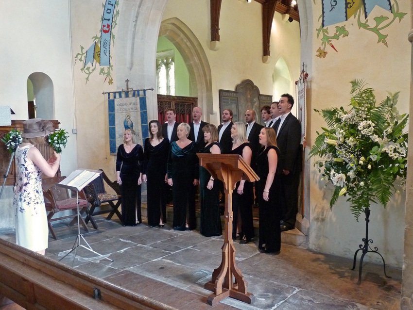 choir singing at wedding